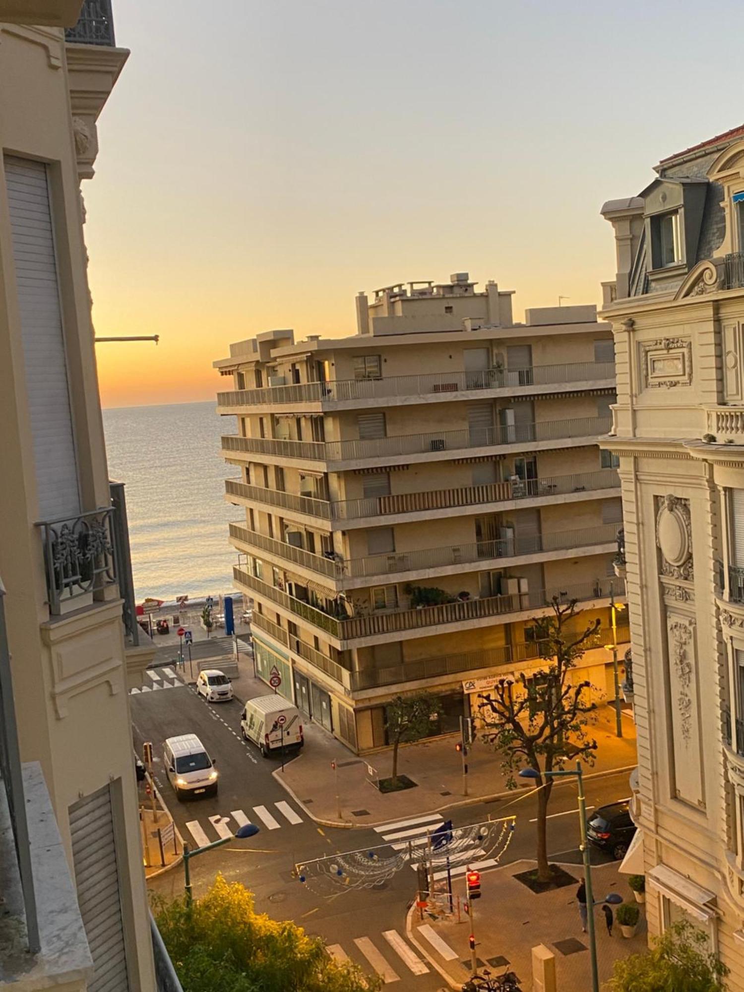 Les Fleurs Astoria Lejlighed Menton Eksteriør billede